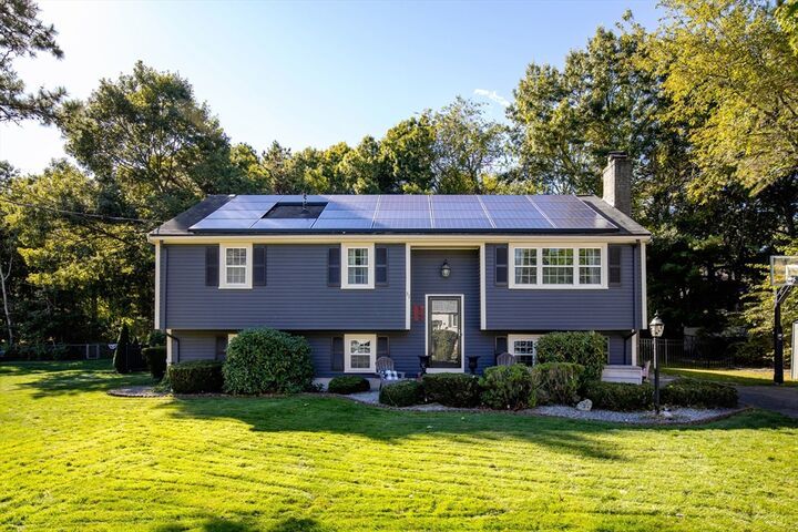 37 Flintlocke Dr  Plymouth MA 02360 photo