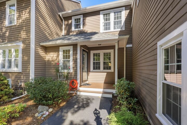 Property Photo:  108 Laurelwood Dr 108  MA 01747 