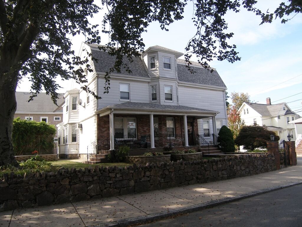 Property Photo:  55 Clarendon  MA 02148 