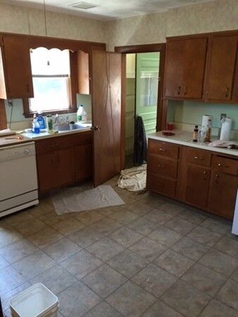 Property Photo: 55 Evans 55 MA 02472