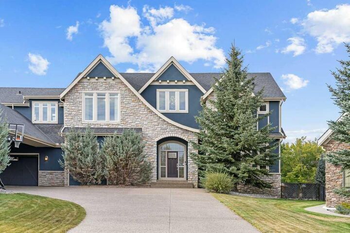 Property Photo:  144 Heritage Isle  AB T1S 4J8