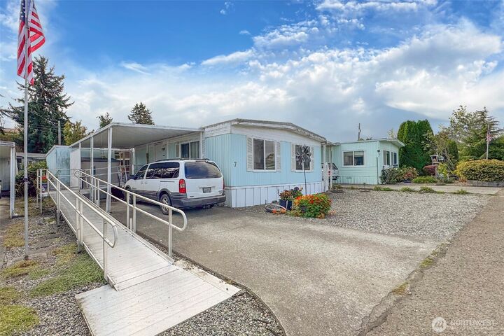 Property Photo: 921 S Third Avenue 07 WA 98382