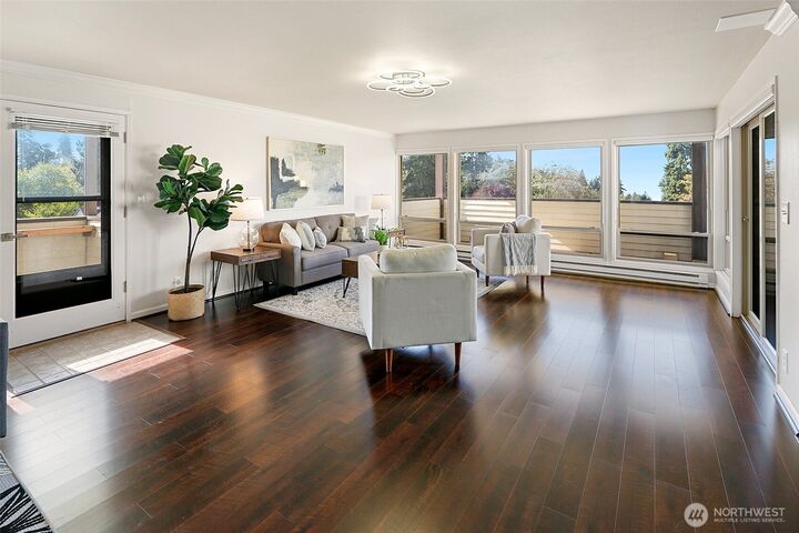 Property Photo:  8516  196th Street SW 302  WA 98026 