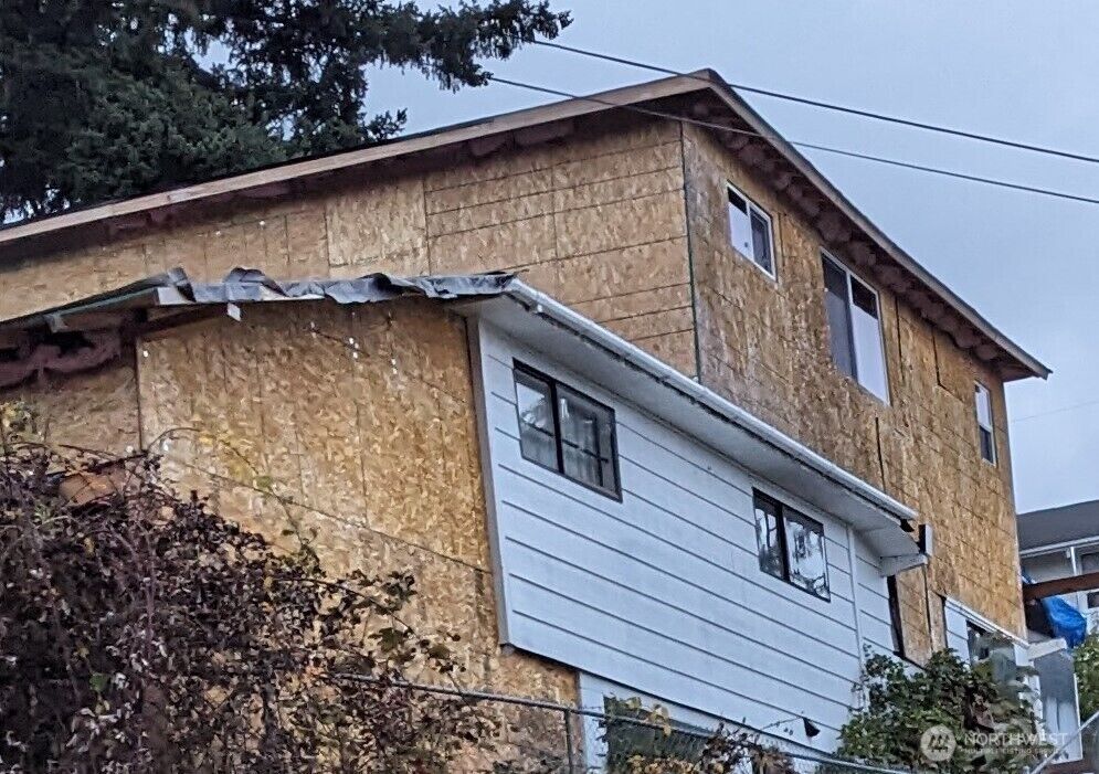 Property Photo: 13112 65th Avenue S WA 98178
