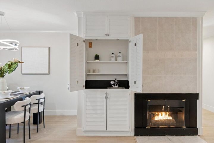 Property Photo:  14355 Saratoga Avenue A  CA 95070 