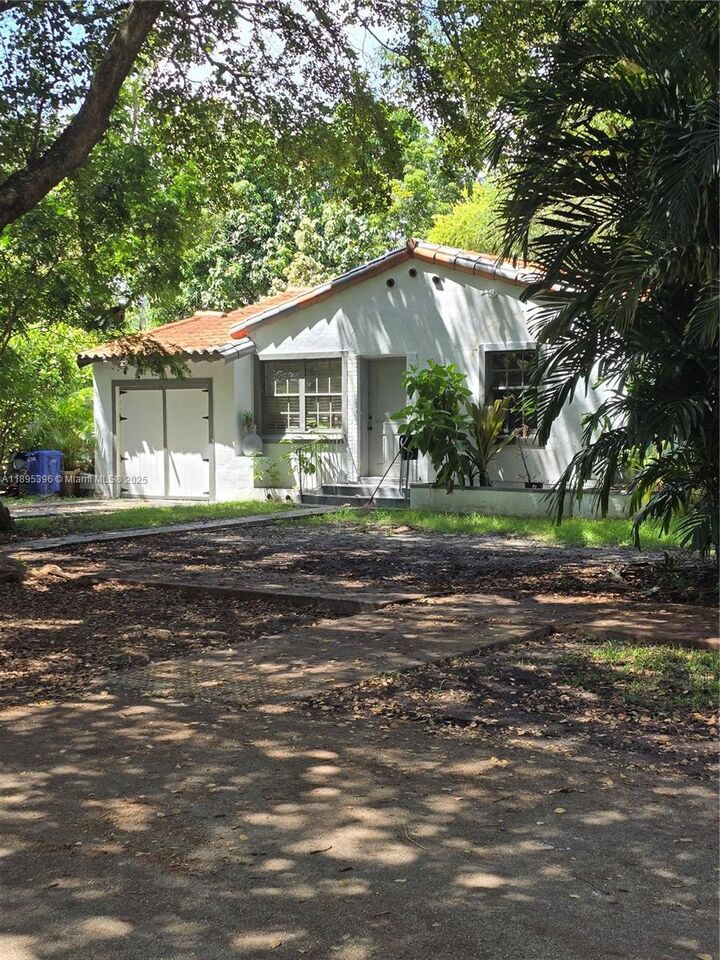 103 Romano Ave  Coral Gables FL 33134 photo