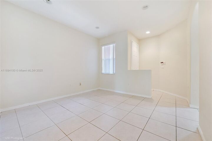 Property Photo: 11084 SW 237th Ln FL 33032