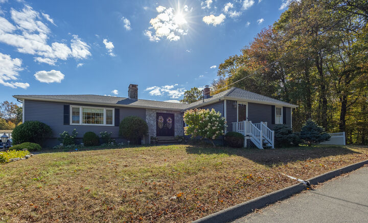 Property Photo:  2035 Scott Road  CT 06410 