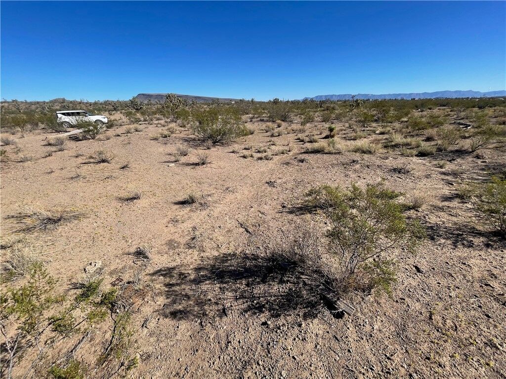 Property Photo: 319-08-325A N Kenmore Drive AZ 86441