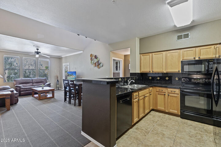 Property Photo:  20100 N 78th Place 2111  AZ 85255