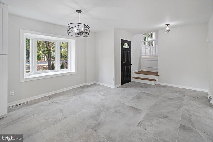 Property Photo: 7 Alta Vista Drive NJ 08540