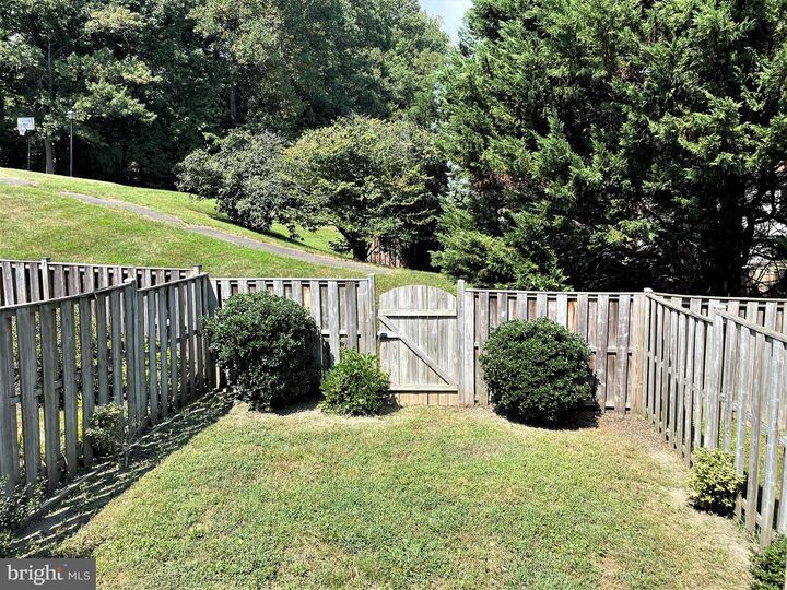 Property Photo: 8914 Shamrock Court VA 22152