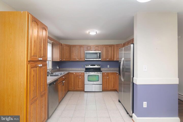 Property Photo: 409 Main Street MD 21636