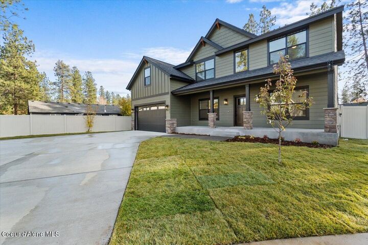 2902 N Neptune St.  Post Falls ID 83854 photo