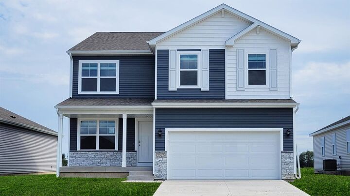 728 Goldfinch Drive  Tiffin IA 52340 photo
