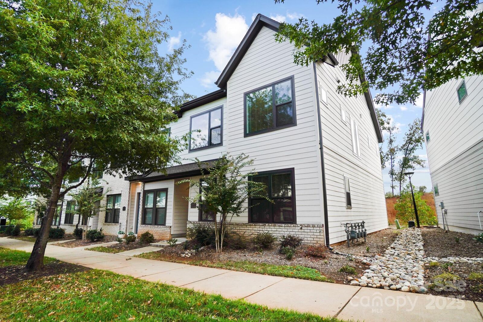 Property Photo:  5919 Ardrey Kell Road  NC 28277 