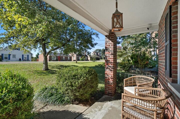 Property Photo: 3262 Diehl Road OH 45211