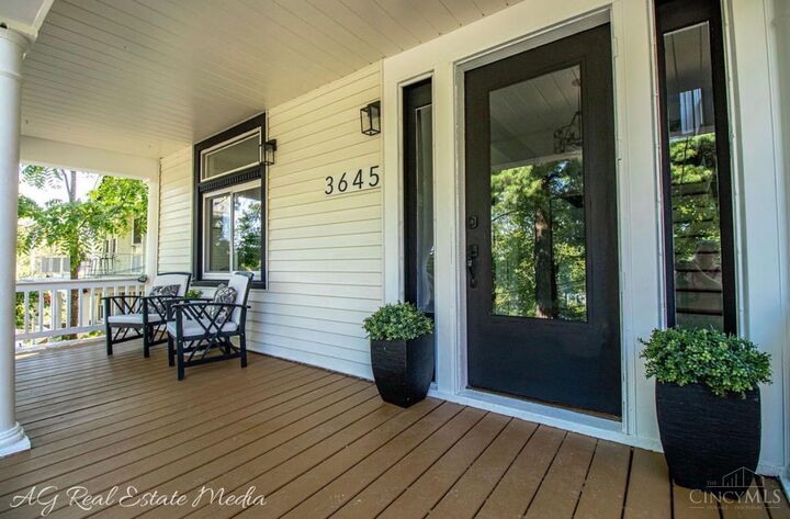 Property Photo: 3645 Russell Avenue OH 45208