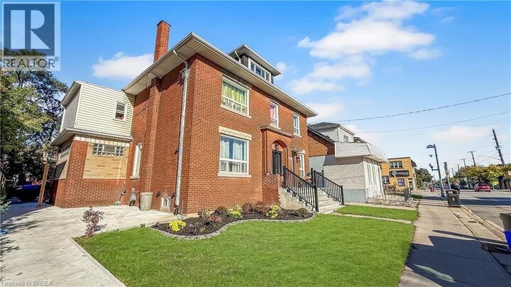 Property Photo:  119 Ottawa Street North  ON L8H 3Y9 