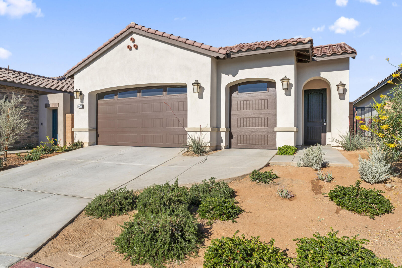 Property Photo: 55729 Isleworth CA 92253