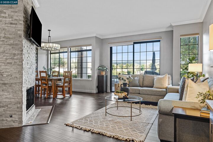 51 Eagle Lake Ct 11  San Ramon CA 94582 photo