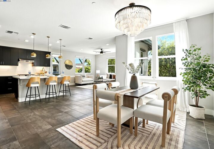 Property Photo: 477 Mitchell Ave CA 94501