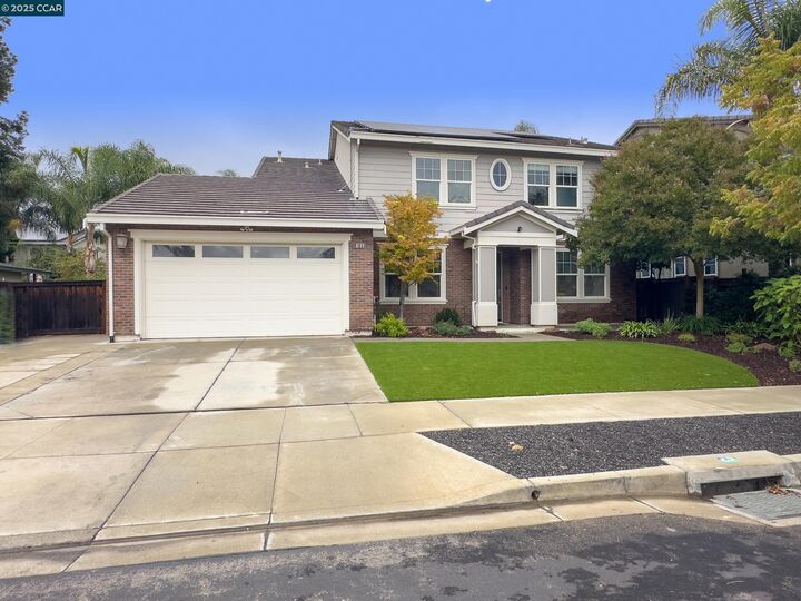 Property Photo: 1653 Lillian St CA 94513