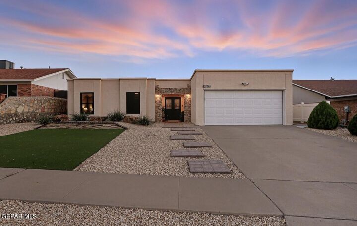 7048 El Cajon  El Paso TX 79912 photo