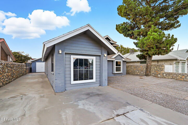 Property Photo: 1701 Leroy Bonse Drive TX 79936