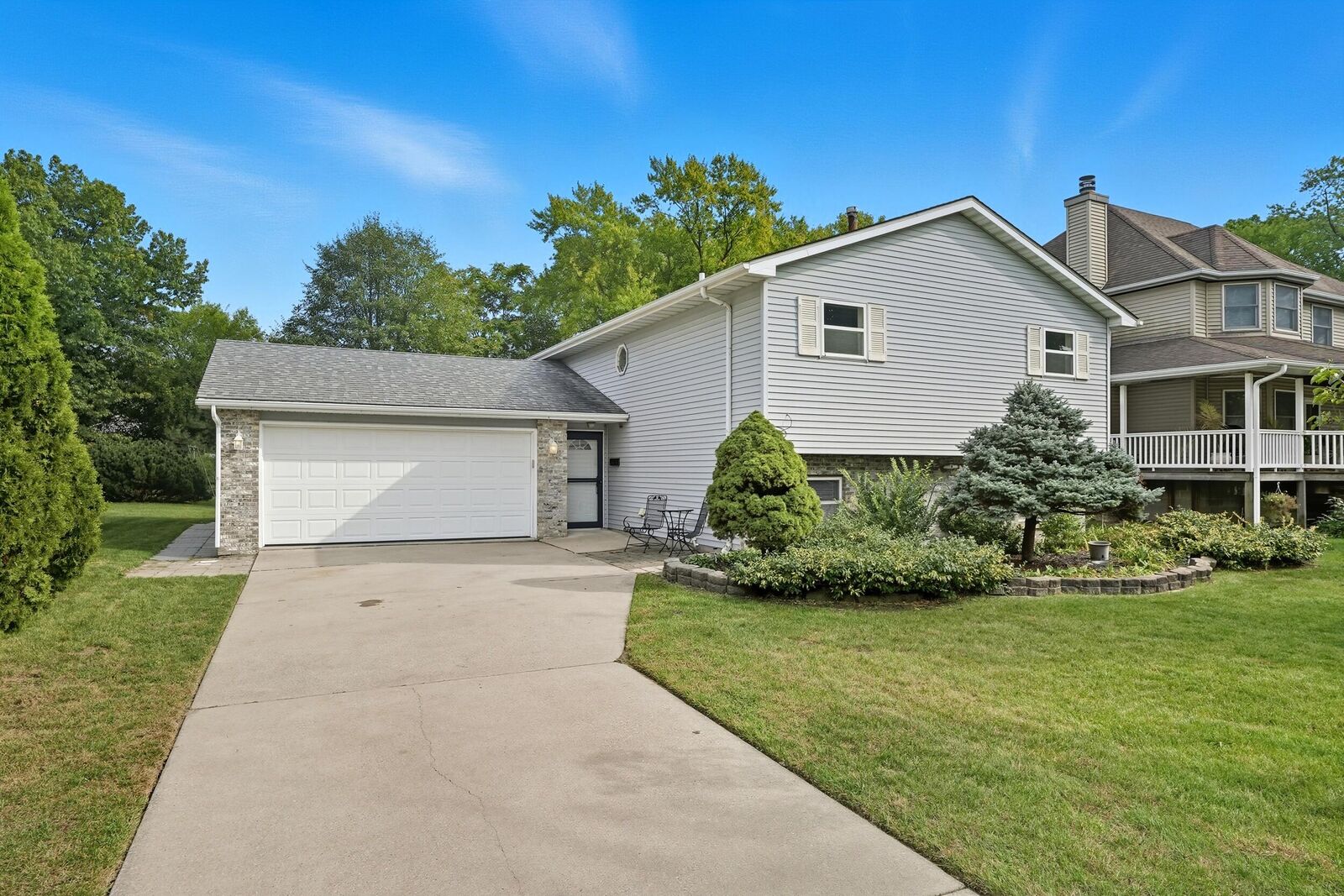 Property Photo: 7125 Grand Avenue IN 46323