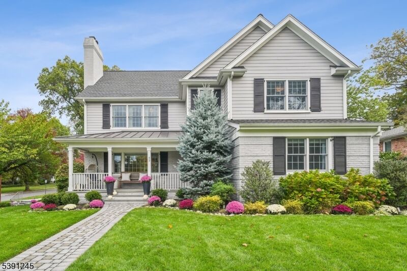 Property Photo:  33 Cromwell Pkwy  NJ 07901 