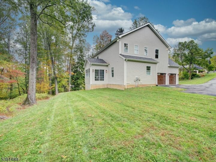 Property Photo: 4 Minor Ct NJ 07834