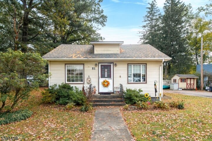 Property Photo: 51 Lakeview Ave NJ 07456