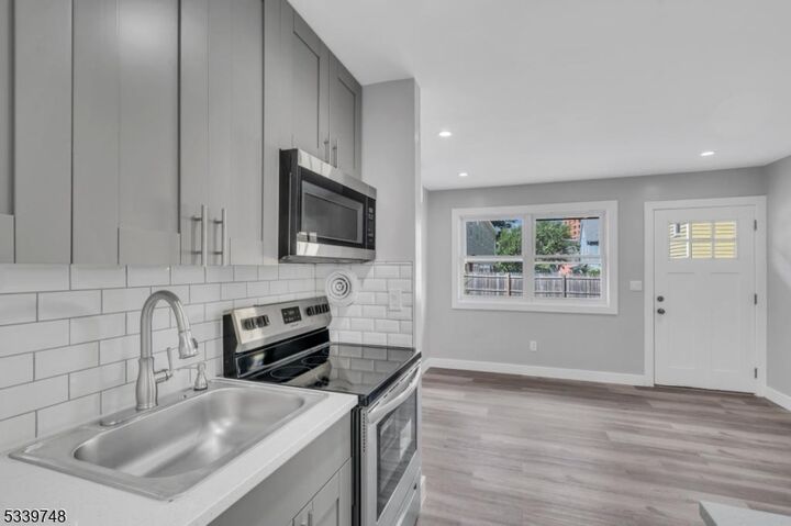 Property Photo:  1300 Fulton St 3  NJ 07065 