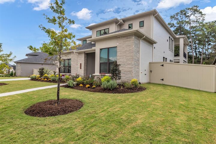 Property Photo: 15647 Audubon Park Drive TX 77354