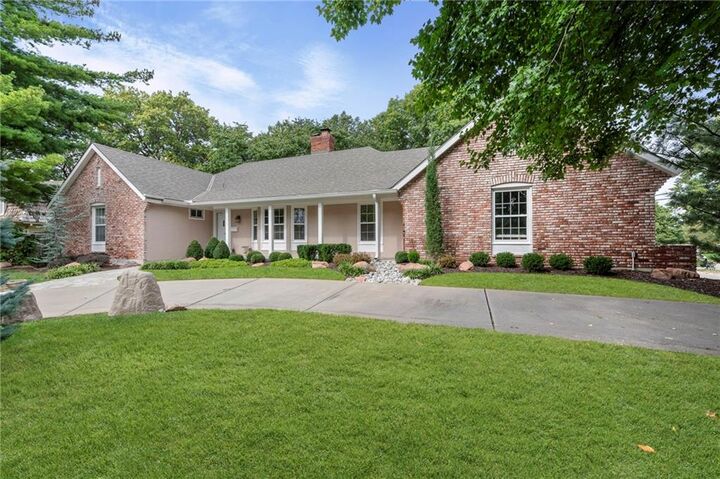Property Photo: 5500 W 87th Street KS 66207