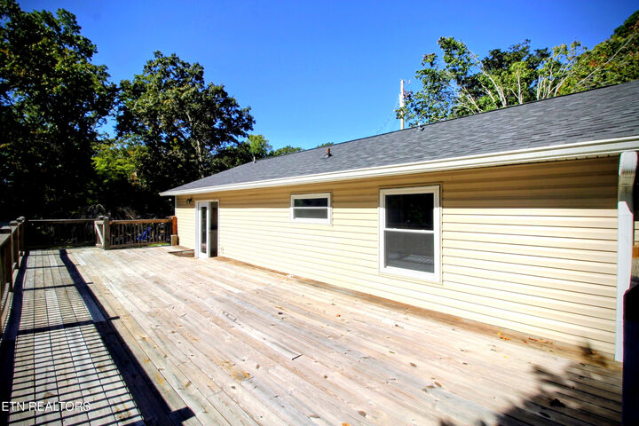 Property Photo: 130 Andover Circle TN 37830