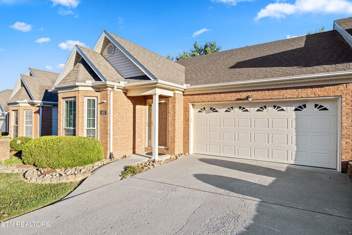 Property Photo: 632 Applegate Lane TN 37934