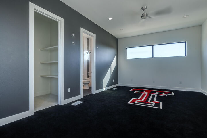 Property Photo: 5022 118th Street TX 79424