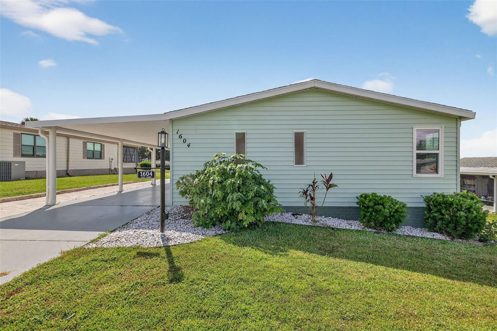 Property Photo:  1604 Kiley Court  FL 32159 