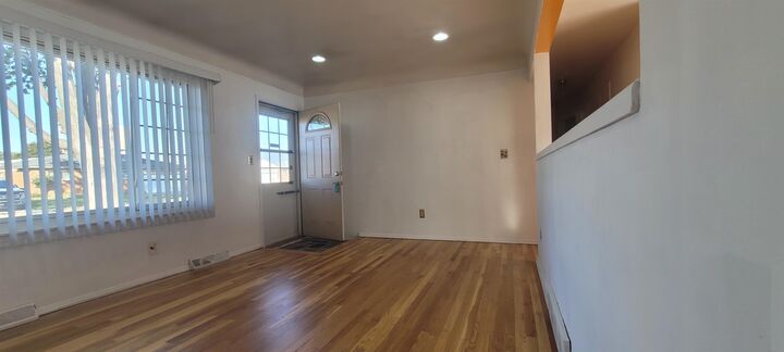 Property Photo: 27278 Shackett Avenue MI 48093