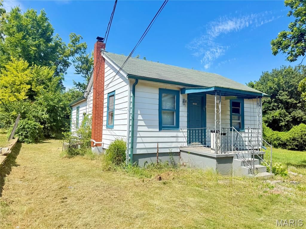 Property Photo:  10041 Bon Oak Drive  MO 63136 