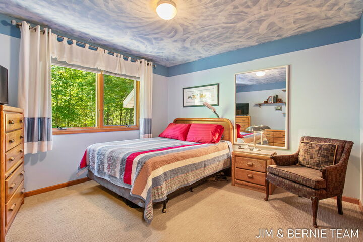 Property Photo: 4580 N Lakeshore Drive MI 49424