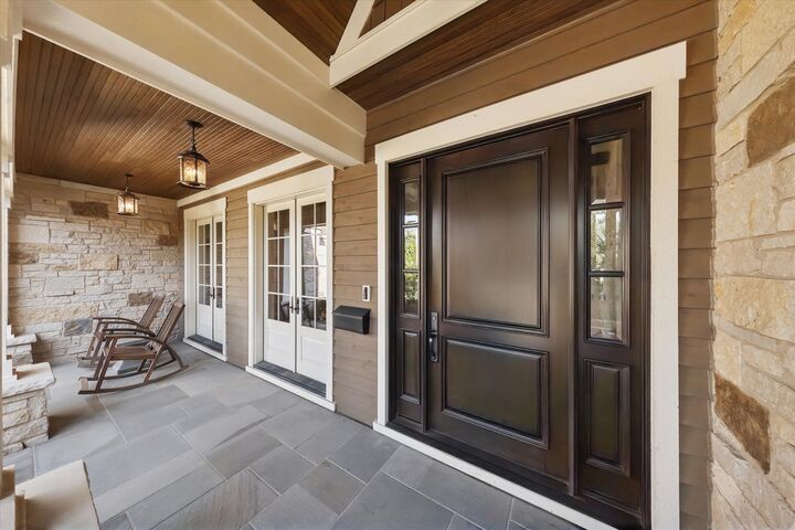 Property Photo:  415 N Adams Street  IL 60521 