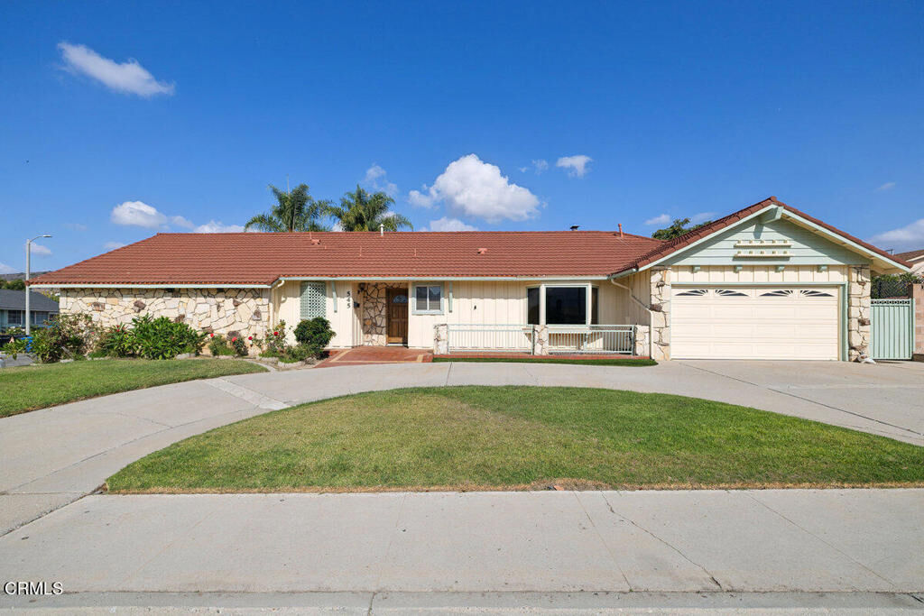 Property Photo: 545 W Santa Paula Street CA 93060