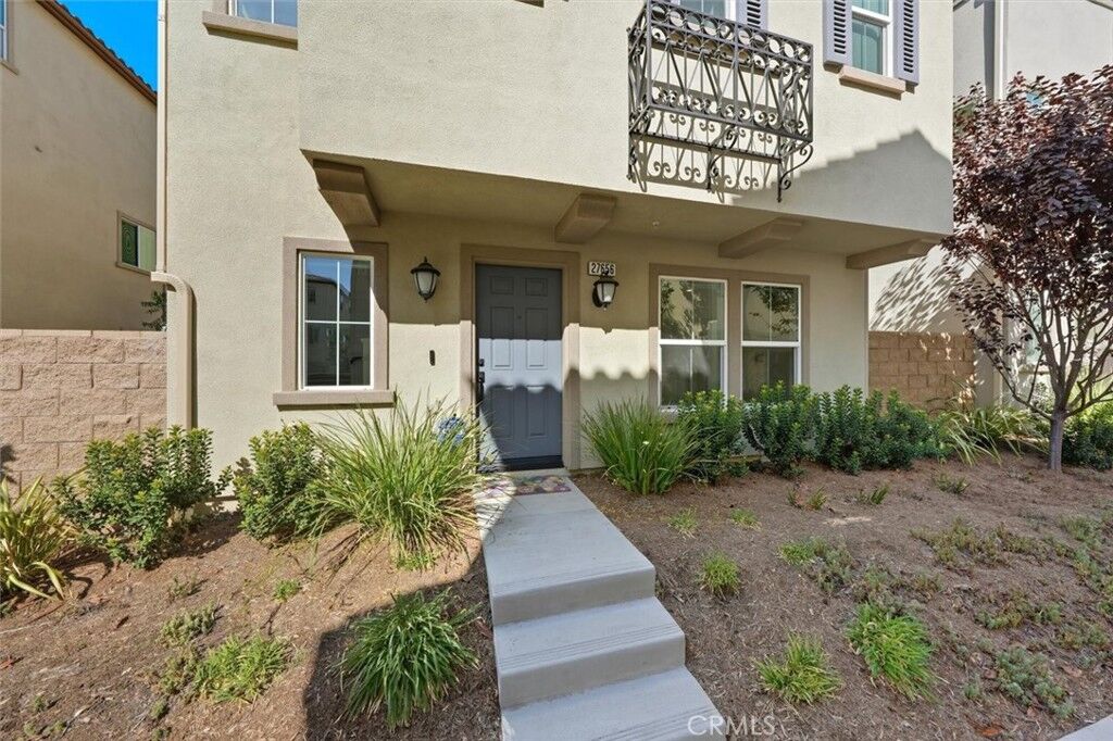 Property Photo: 27656 S Grandview Way CA 90732