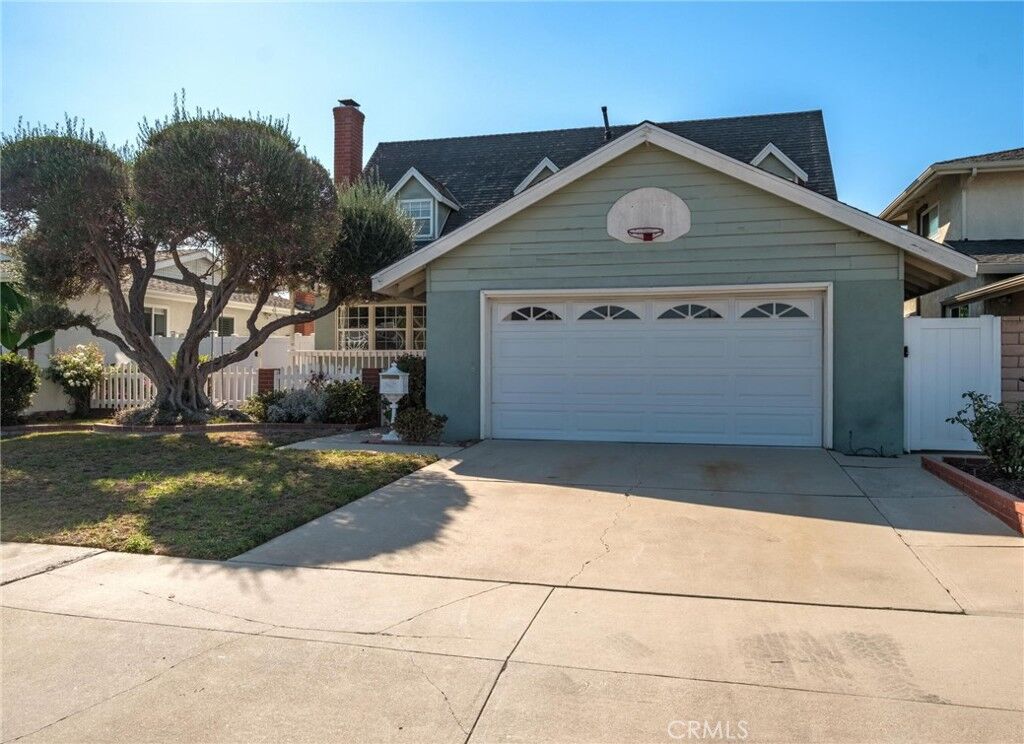 Property Photo:  24603 Falena  CA 90717 