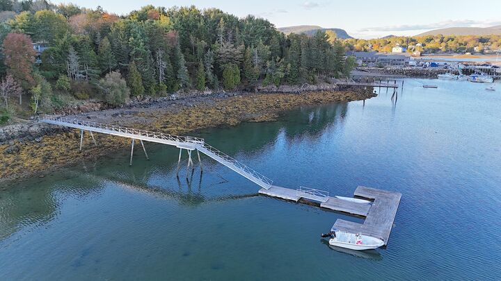 Property Photo:  471 Main Street  ME 04679