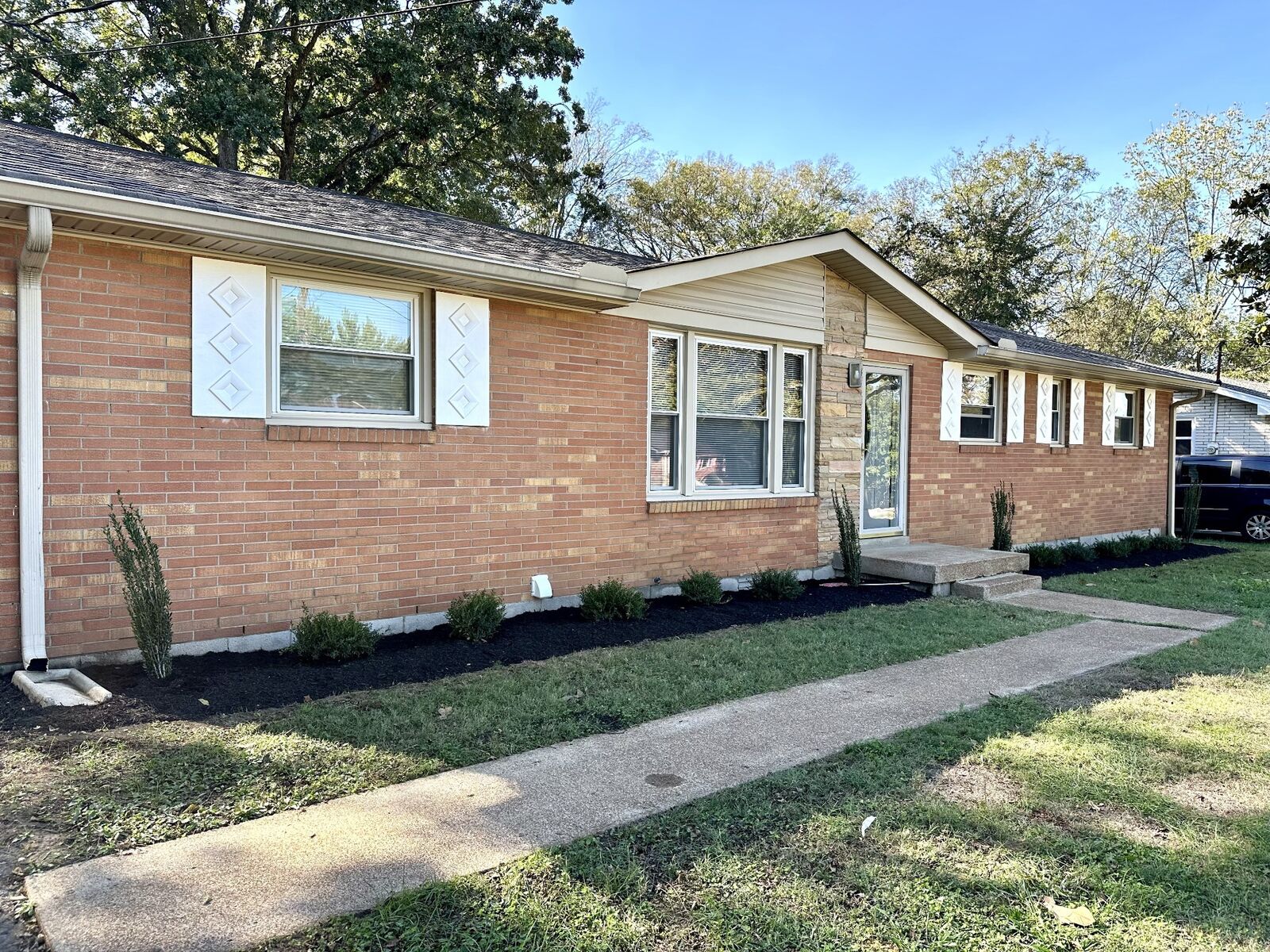 Property Photo: 517 May Dr TN 37115