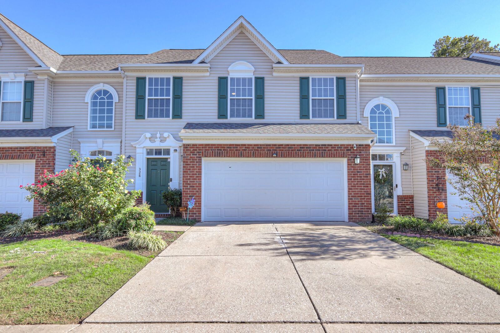 Property Photo:  7277 Charlotte Pike 328  TN 37209